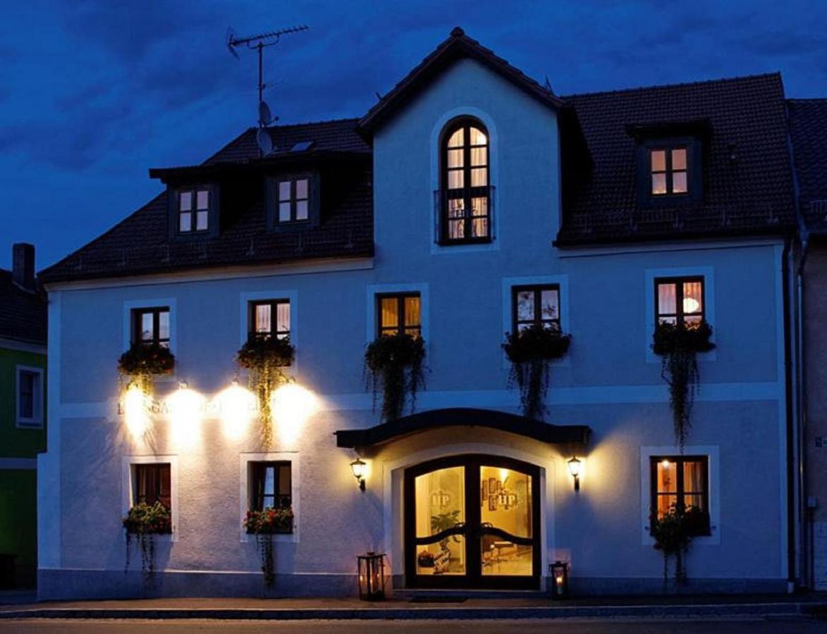 Zedernhof Gesundheits- & Wellnesshotel Stamsried Buitenkant foto